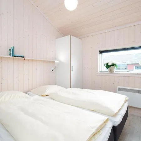 2 House B 105 Feriehus